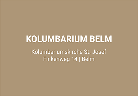 Foto Sitzbänke im Kolumbarium Foto Sitzbänke im Kolumbarium